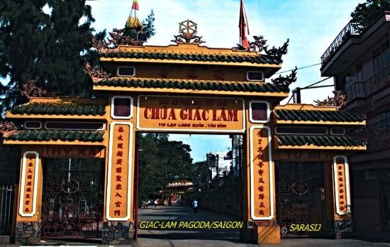 Giac Lam Pagoda